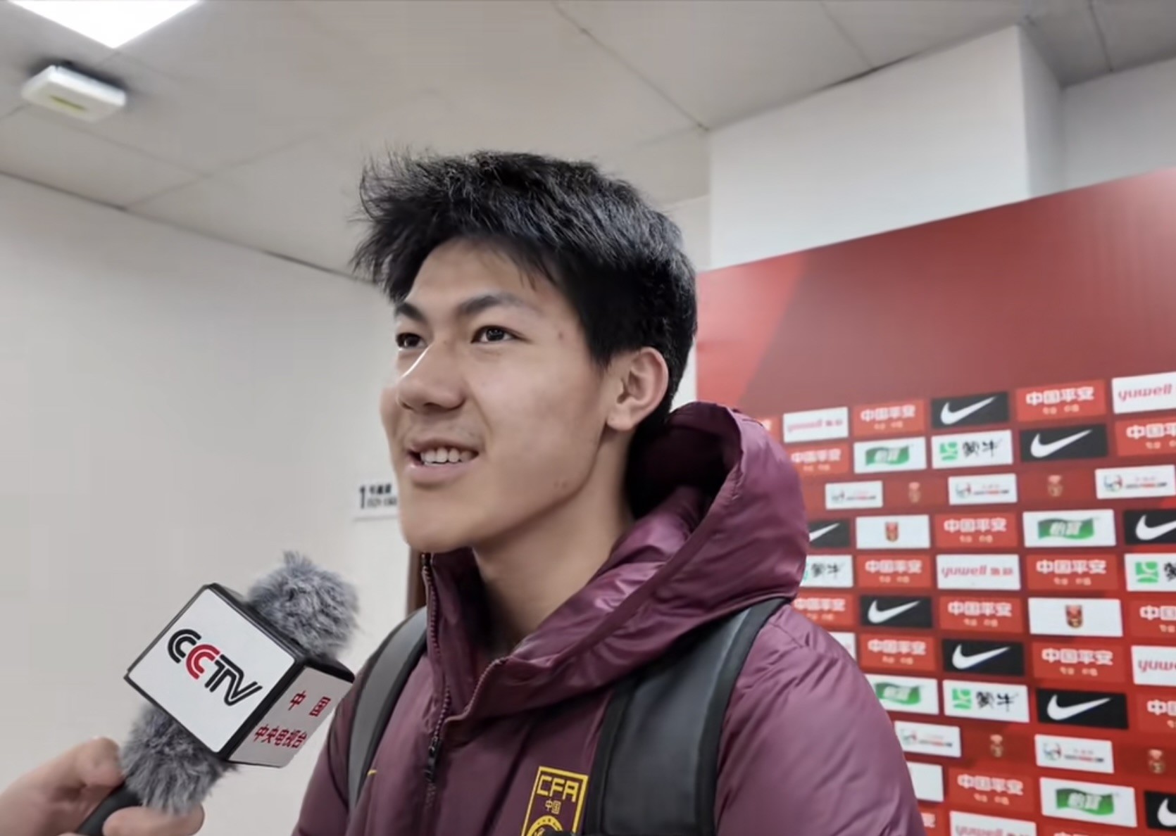 कोरिया से डरते हैं? झांग एहुई: मुझे उम्मीद है कि हमारी पीढ़ी से शुरू करके, दक्षिण कोरिया 