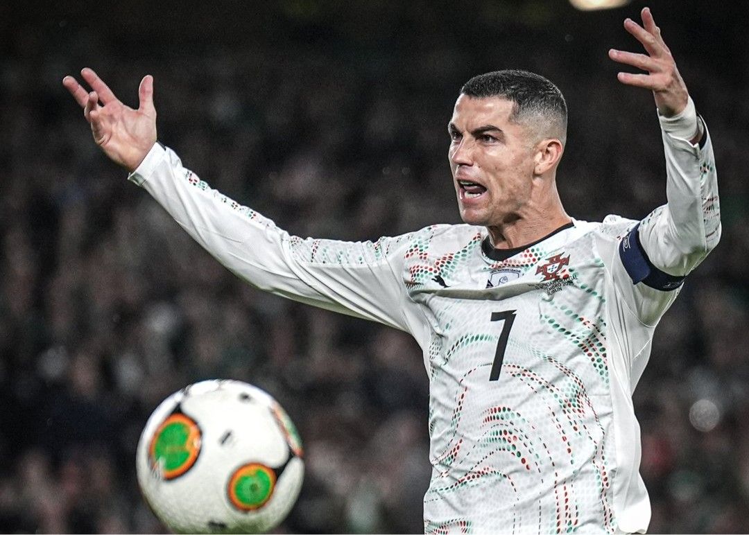 🟥क्रिस्टियानो रोनाल्डो के अब तक 13 विदाई कार्डों का वितरण: रियल मैड्रिड के पास सबसे अधिक 6 और मैनचेस्टर यूनाइटेड के पास 4 हैं