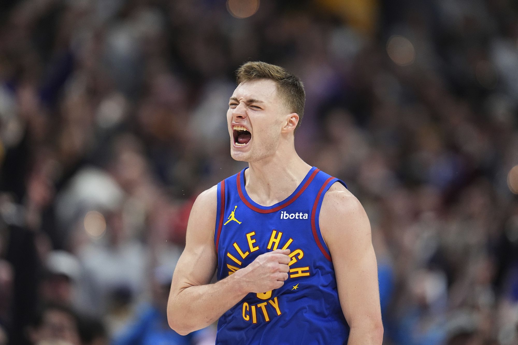 दो सेनापति खो गए! ब्रॉन और कैमरून जॉनसन इस गेम के लिए नहीं लौटेंगे