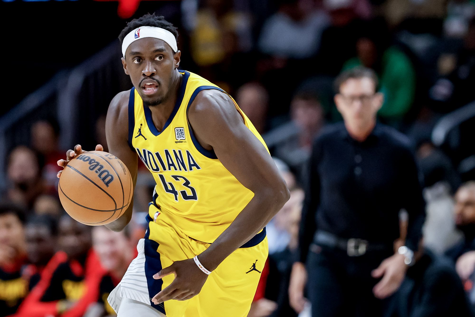 इसे बचाने का कोई उपाय नहीं है! सियाकम ने 19 में से 10 शॉट्स और 10 में से 5 थ्री-पॉइंटर्स पर 30 अंक बनाए।