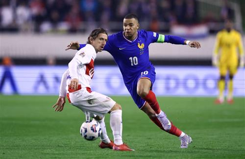 क्रोएशिया बनाम फ़्रांस