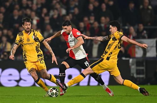 फेयेनोर्ड बनाम इंटर मिलान