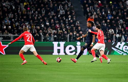 जुवेंटस बनाम बेनफिका