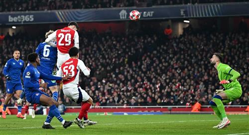 आर्सेनल बनाम डिनामो ज़गरेब