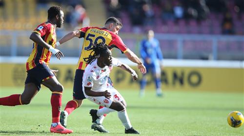 लेसी बनाम मोंज़ा