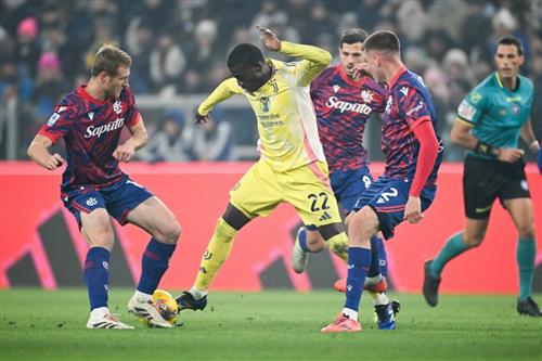 जुवेंटस बनाम बोलोग्ना