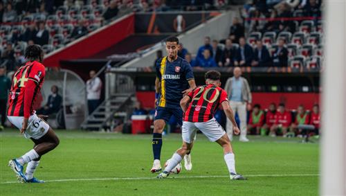 ओजीसी नाइस बनाम एफसी ट्वेंटे