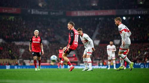 बायर लीवरकुसेन बनाम स्टटगार्ट