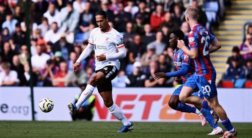 क्रिस्टल पैलेस बनाम लिवरपूल