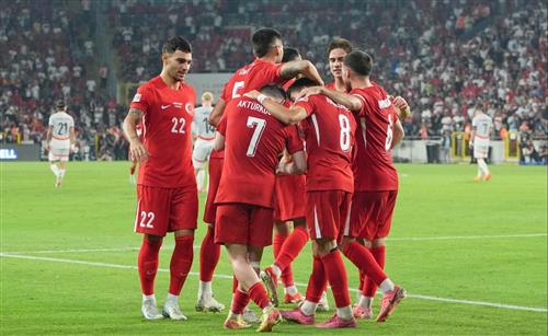 तुर्किये बनाम आइसलैंड