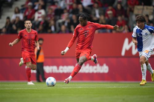 बायर्न म्यूनिख बनाम ग्रासहॉपर