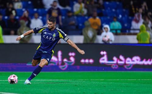 अल्ताविन बनाम अल नस्र एफसी