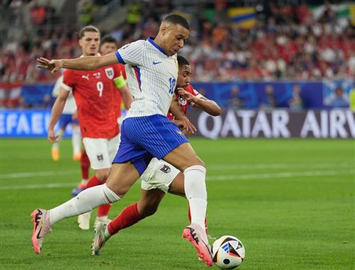 ऑस्ट्रिया बनाम फ़्रांस