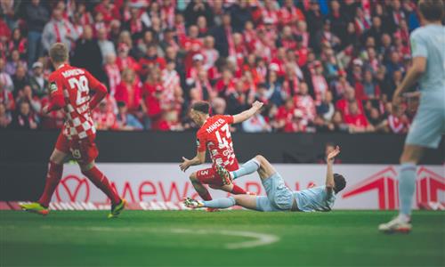 मेन्ज़ 05 बनाम कोलोन