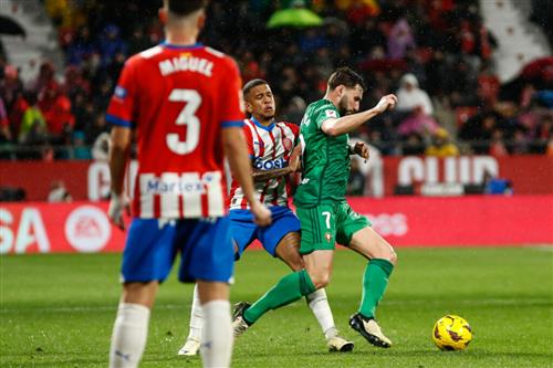 गिरोना बनाम रोबो