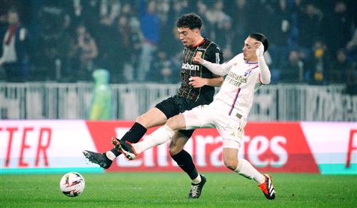 ल्योन बनाम लेंस