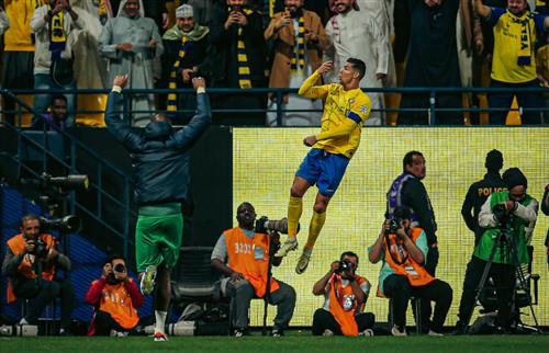 अल नासिर बनाम अल फतह