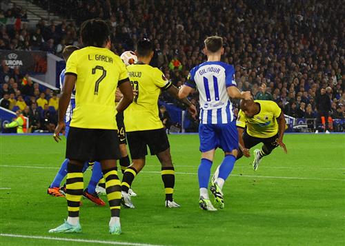 एईके एथेंस बनाम ब्राइटन