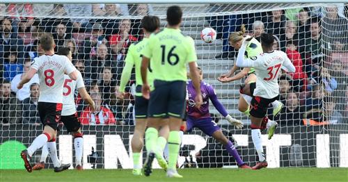 साउथेम्प्टन बनाम मैनचेस्टर सिटी