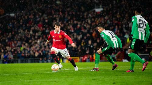 रियल बेटिस बनाम मैनचेस्टर यूनाइटेड