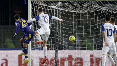 वेरोना बनाम सालेर्निटाना