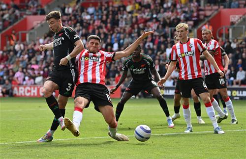 साउथेम्प्टन बनाम आर्सेनल