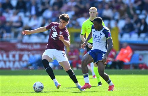 ट्यूरिन बनाम हेलास वेरोना