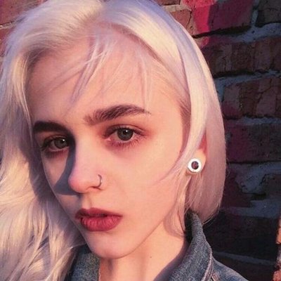 6686体育初级作者綻放的紅塵