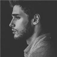 6686体育初级作者Charlotte